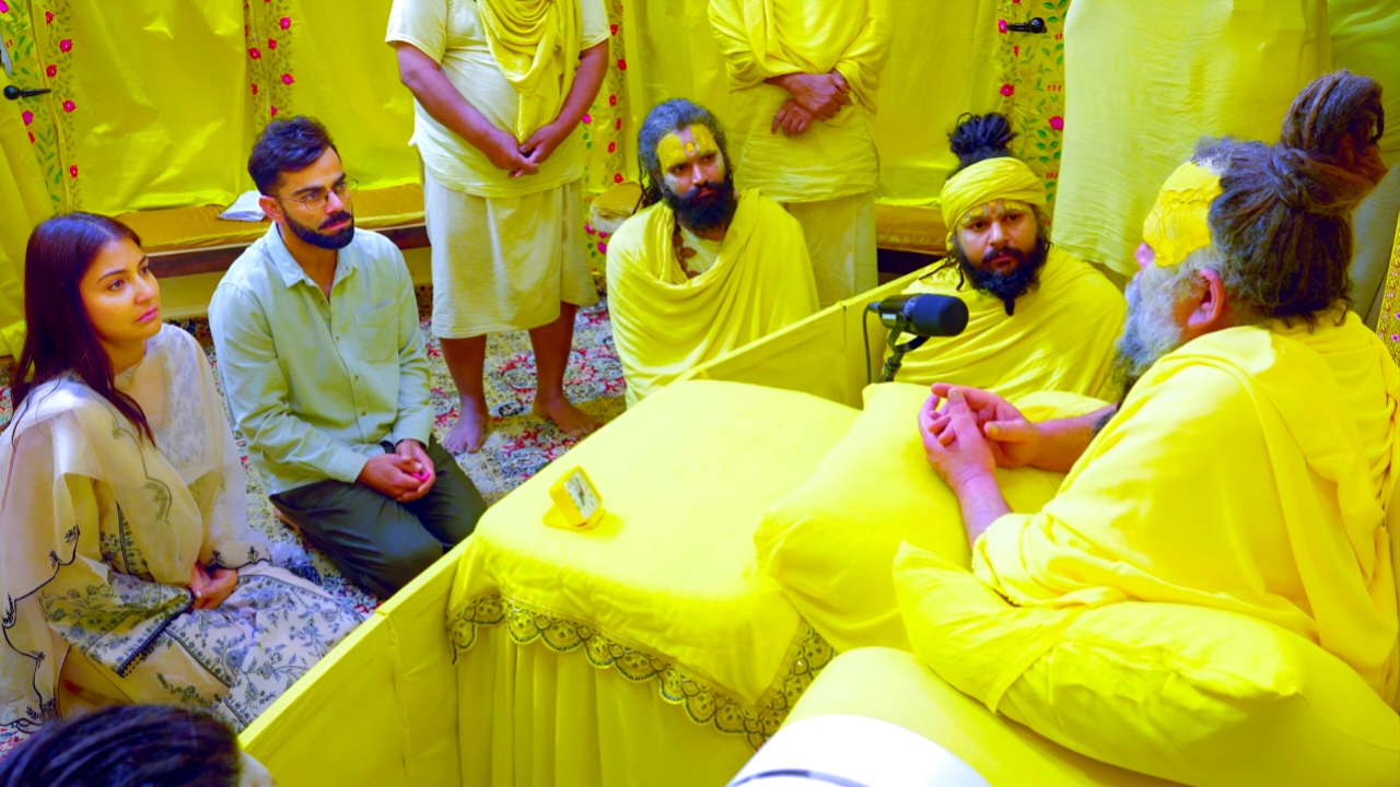 ‘তুমি কি সত্যিই সুখী?’—মহারাজের এক প্রশ্নেই চুপ বিরাট কোহলি! দেখুন ভিডিও