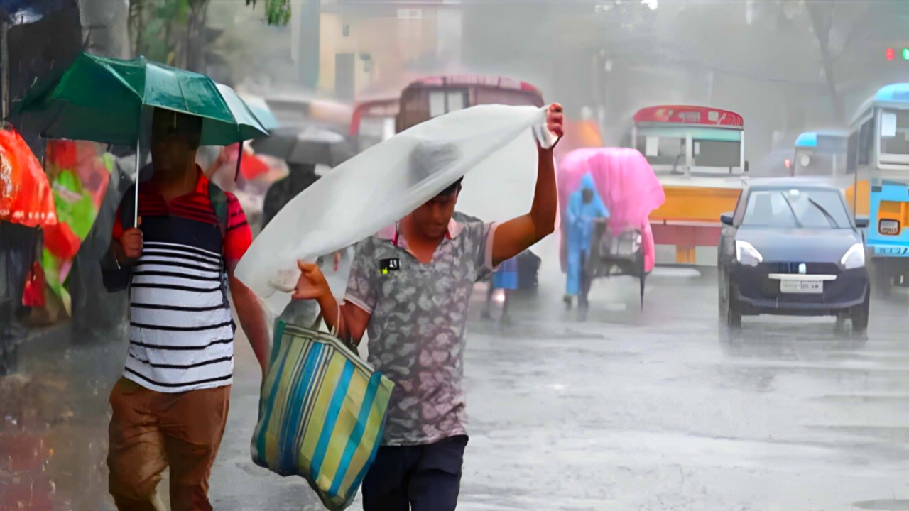 Today's Weather : আজ ফের দুর্যোগ! উত্তাল বঙ্গোপসাগর, দক্ষিণবঙ্গ ও উত্তরে ঝড়-বৃষ্টির আশঙ্কা