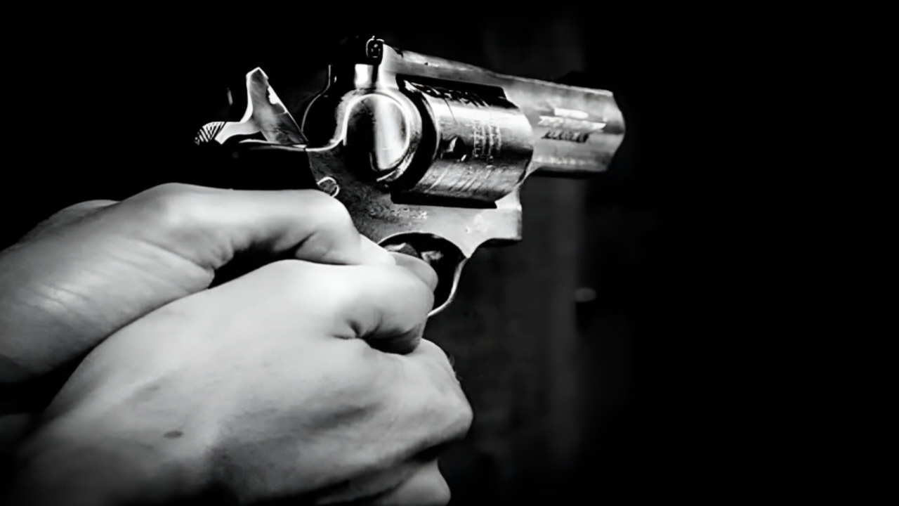 Malda Shootout : রক্তাক্ত মালদা! টোটোচালককে টার্গেট করে ছুটল বুলেট