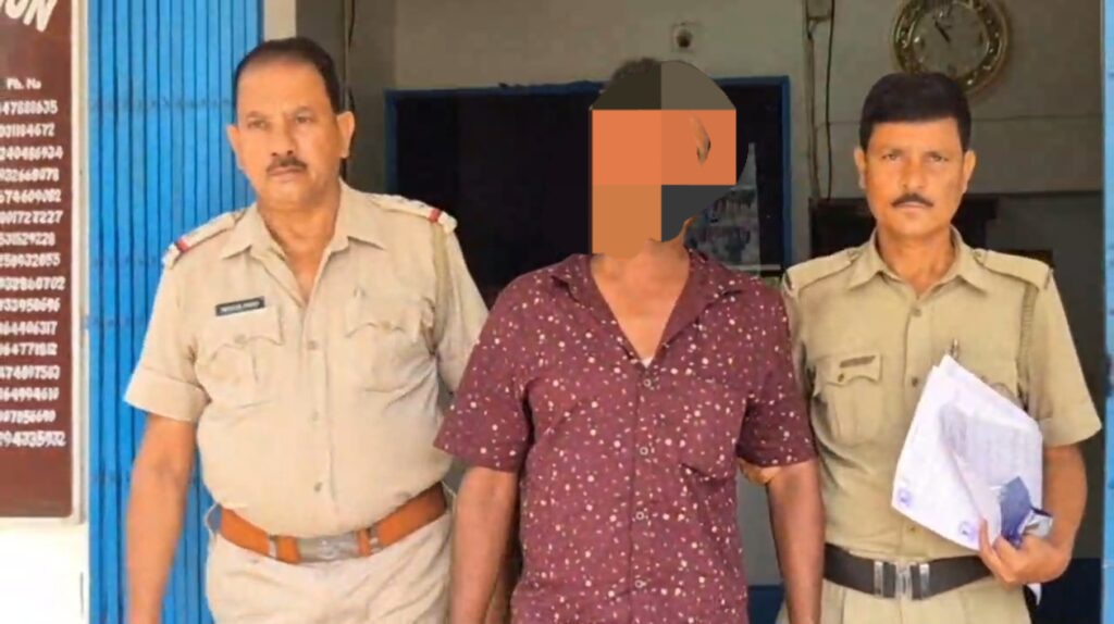 পাটখেতে একা পেয়ে প্রতিবন্ধী যুবতীর উপর নৃশংস নির্যাতন—সবং ধর্ষণ কাণ্ডে উত্তাল গ্রাম পাটখেতে একা পেয়ে প্রতিবন্ধী যুবতীর উপর নৃশংস নির্যাতন—সবং ধর্ষণ কাণ্ডে উত্তাল গ্রাম