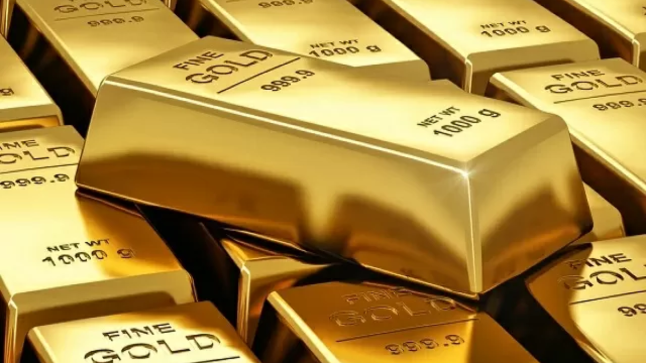 Gold Rate : আবার বাড়ল সোনার দাম! জুনে বিনিয়োগের সেরা সময় কি এখনই?
