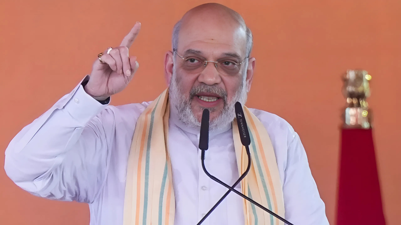 Amit Shah : ‘আর একটা ভুলে সব ভেস্তে যেতে পারে!’ BJP নেতাদের কড়া বার্তা দিলেন অমিত শাহ, কোন মন্তব্যে ক্ষুব্ধ তিনি?