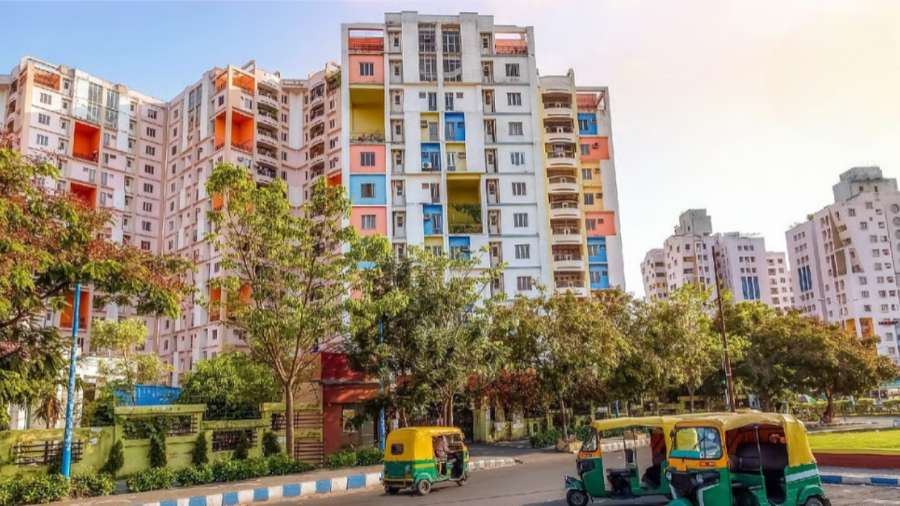 Property Scam Kolkata : রিয়েল এস্টেট প্রতারণায় জর্জরিত ক্রেতারা, কমিশনে অভিযোগের ঢল